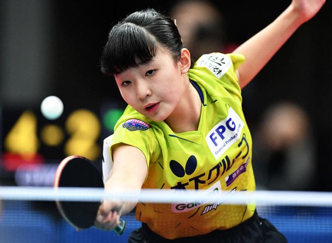 的锋线球员 的锋线球员