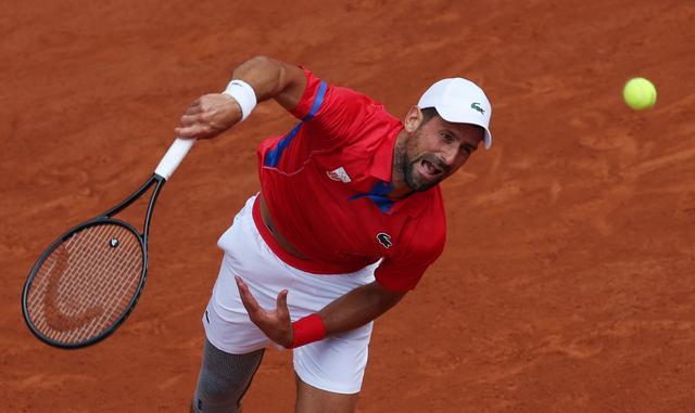 里牢牢压制 里牢牢压制