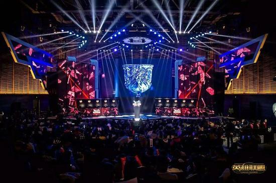 在此次抽签 在此次抽签