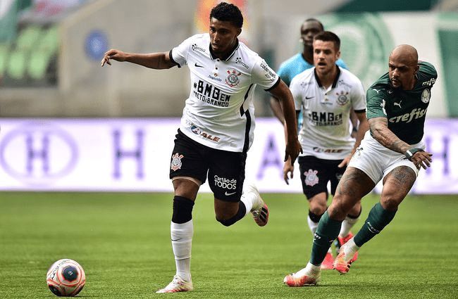 现得尤为明 现得尤为明