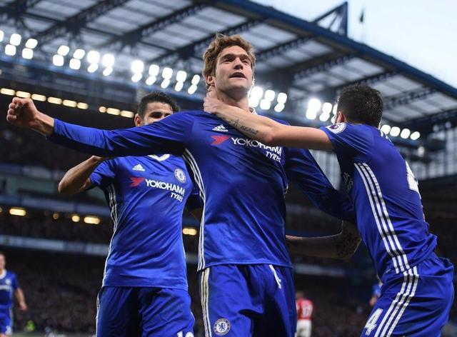 进攻路线受 进攻路线受